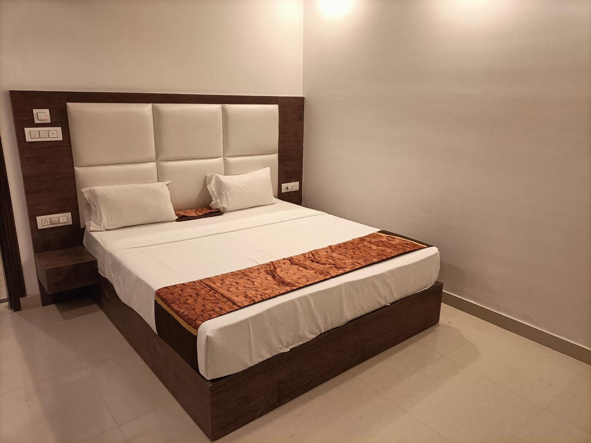 Hotel Vista Premium Tark A Family Hotel Near Igi Airport Delhi New Delhi Luaran gambar